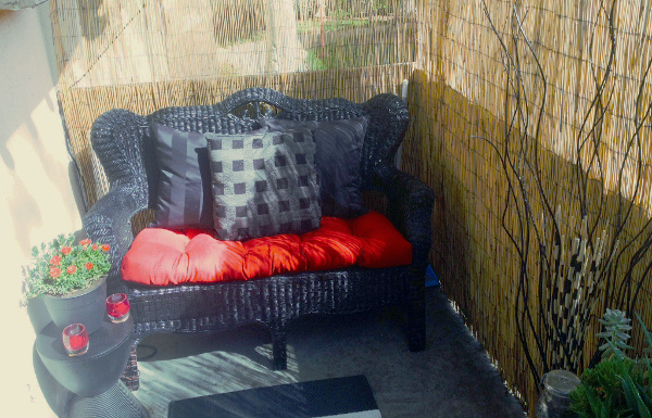 wicker bench and cushion